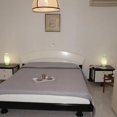 Spectacular Terraced Near The Sea With Private Garden, On Three Floors Lignano Sabbiadoro